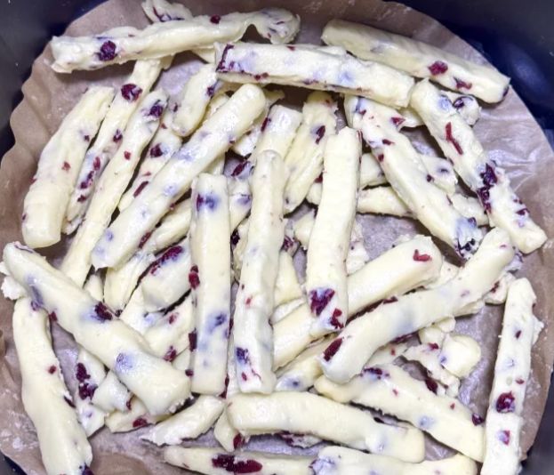 甄乳香咬出满满手作温情把酸奶变奶条：锁住